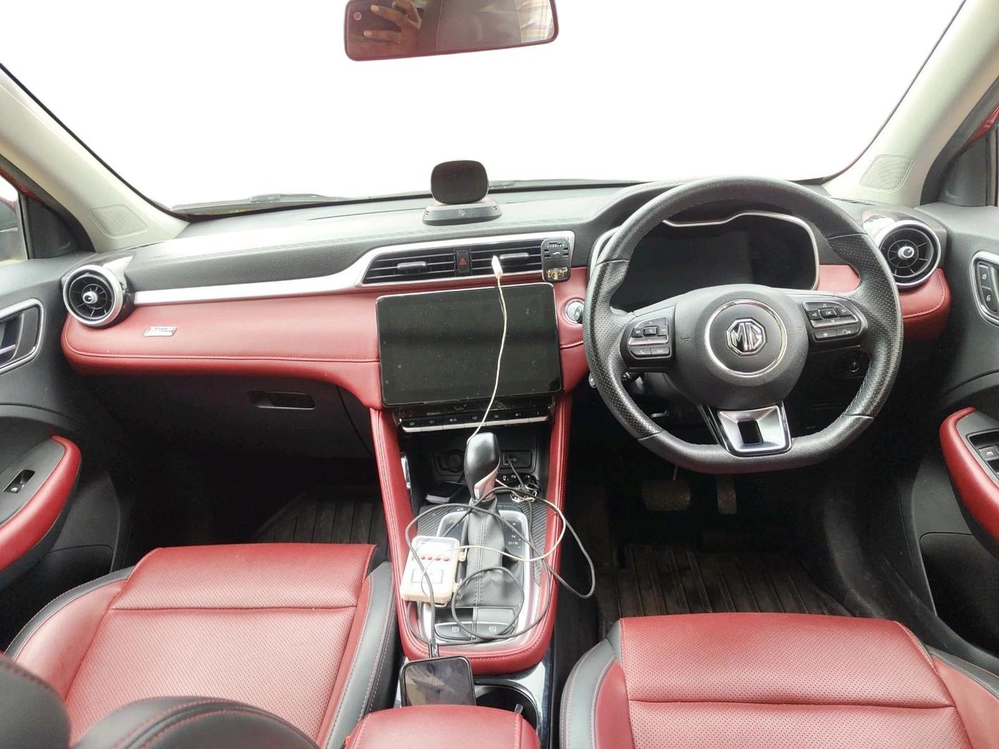 2021 MG ASTOR SAVVY 1.5 CVT S RED, Petrol, Automatic, 34,614 km, interior