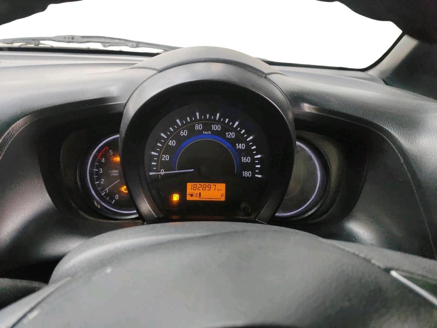 2015 Honda Amaze 1.5L I-DTEC S, Diesel, Manual, 1,82,897 km, interior
