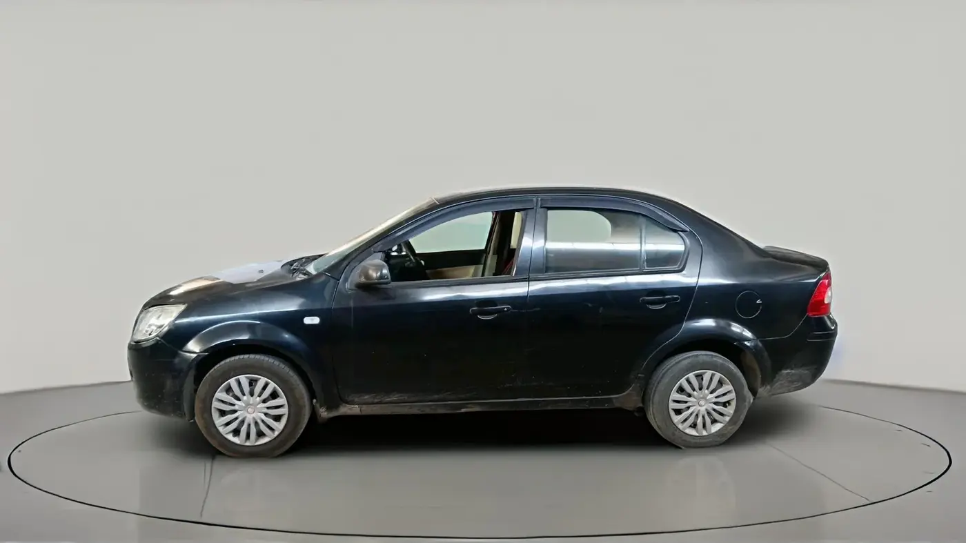 2010 Ford Fiesta ZXI 1.4 DIESEL, Diesel, Manual, 1,53,205 km, exterior