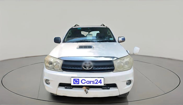 2011 Toyota Fortuner 3.0 4X4 MT, Diesel, Manual, 2,39,046 km, exterior