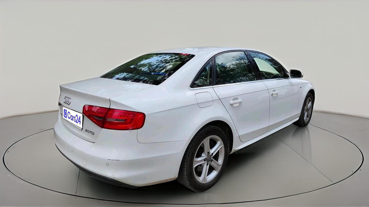 2012 Audi A4 2.0 TDI S LINE, Diesel, Automatic, 77,634 km, exterior