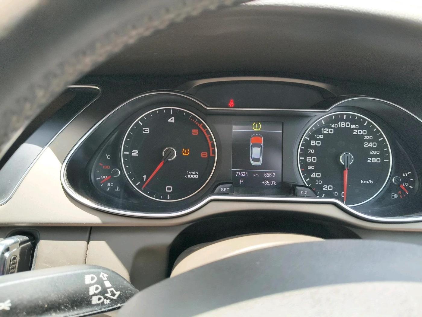 2012 Audi A4 2.0 TDI S LINE, Diesel, Automatic, 77,634 km, interior