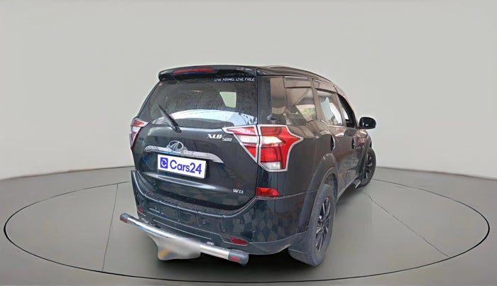 2020 Mahindra XUV500 W11 AT, Diesel, Automatic, 9,51,330 km, exterior
