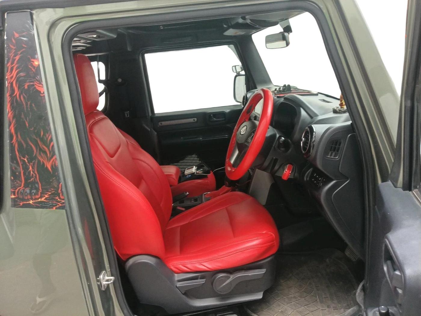 2020 Mahindra Thar LX D 4WD AT CONVERTIBLE, Diesel, Automatic, 72,790 km, interior