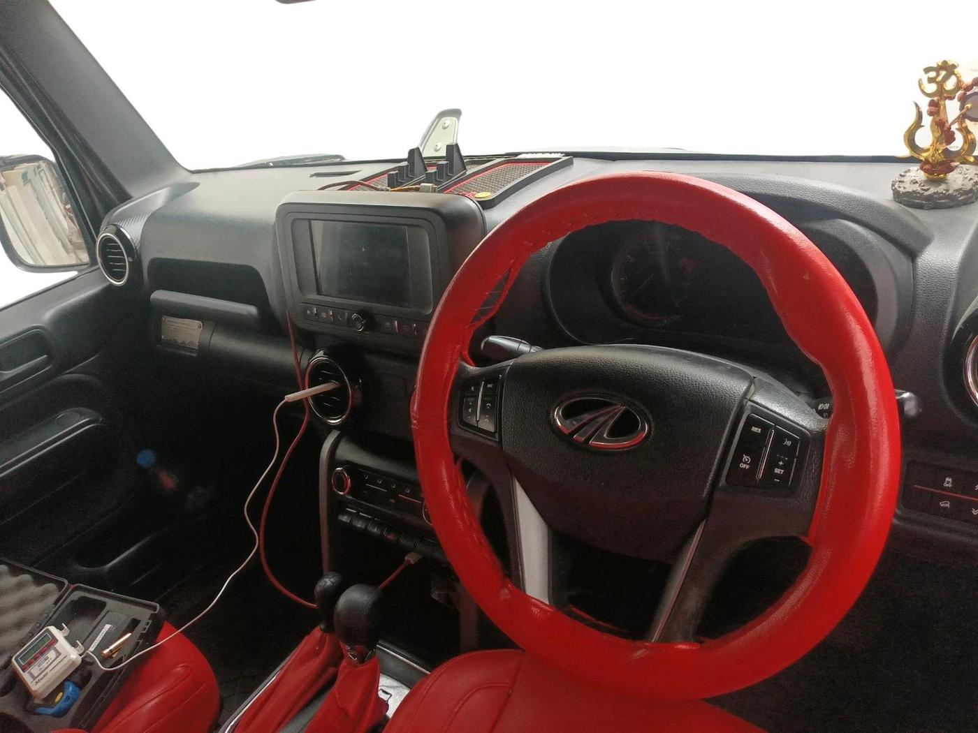 2020 Mahindra Thar LX D 4WD AT CONVERTIBLE, Diesel, Automatic, 72,790 km, interior