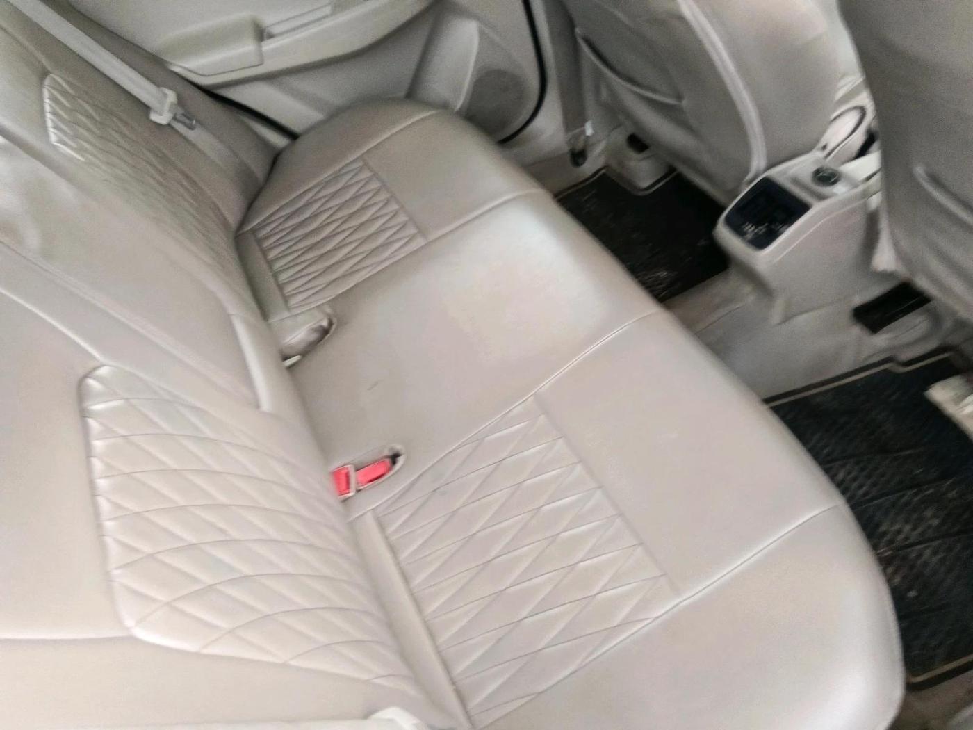 2018 Maruti Dzire VDI AMT, Diesel, Automatic, 95,143 km, interior