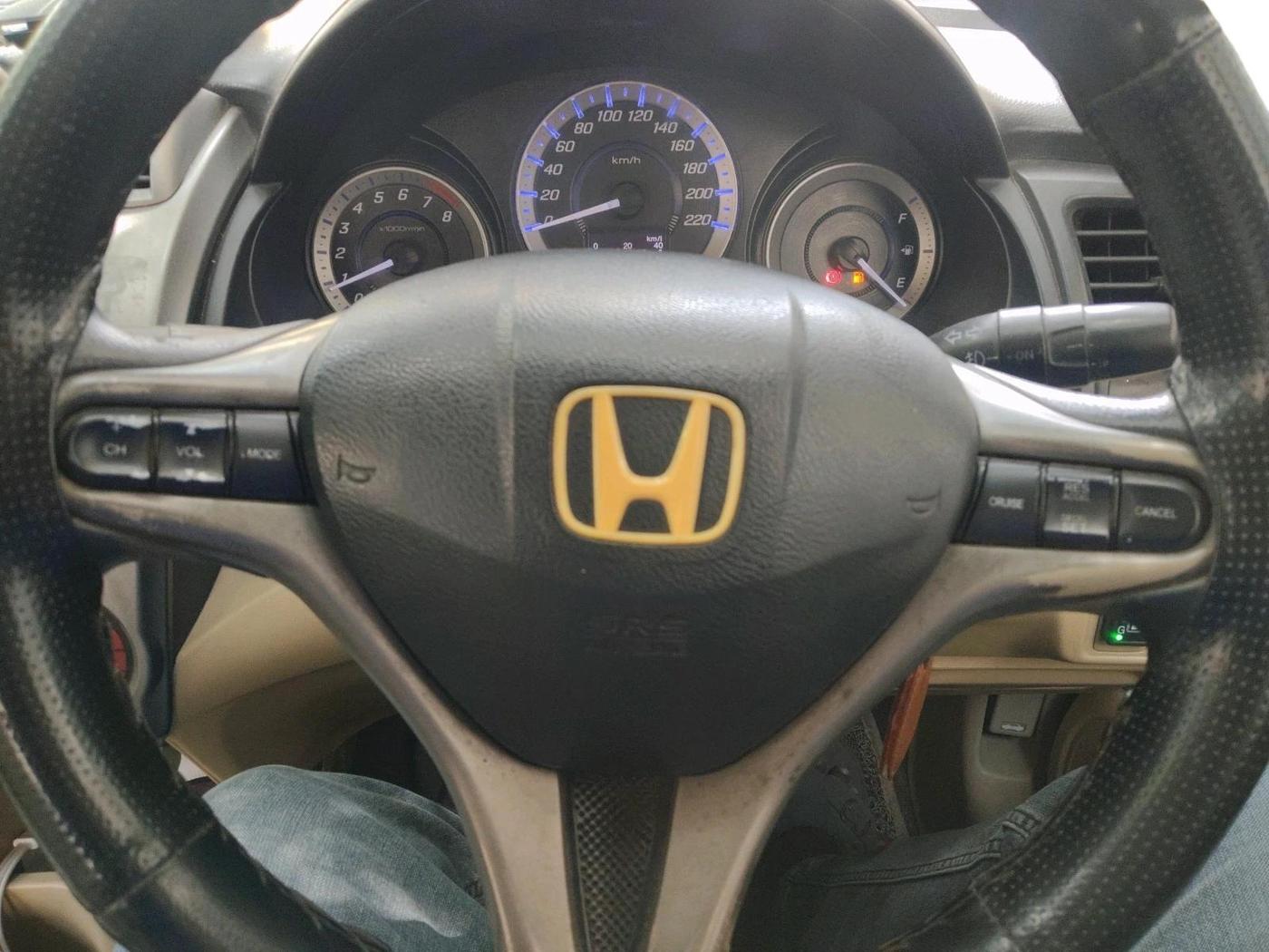 2012 Honda City 1.5L I-VTEC V MT, CNG, Manual, 1,08,546 km, interior
