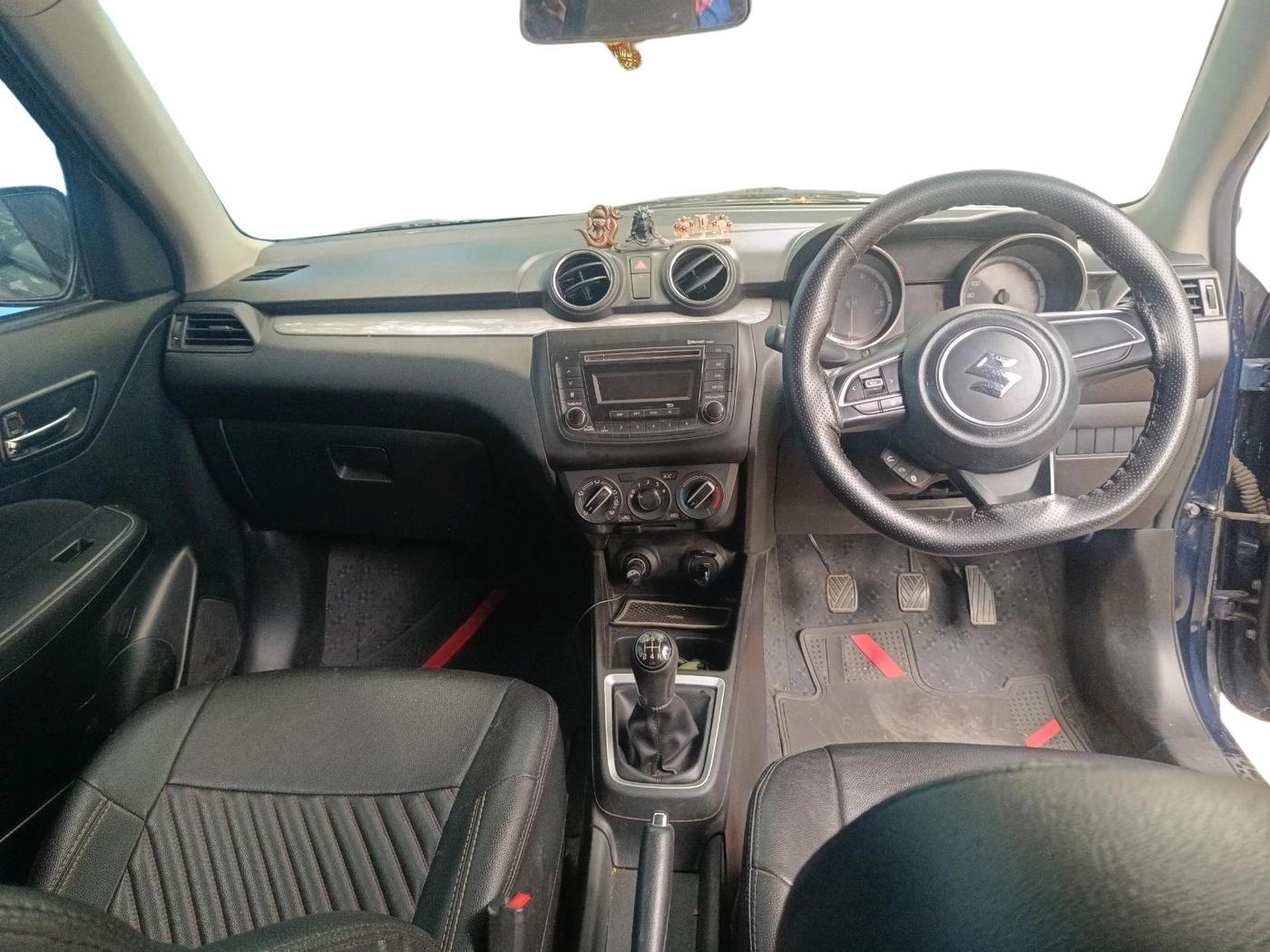 2018 Maruti Swift VXI, Petrol, Manual, 42,533 km, interior