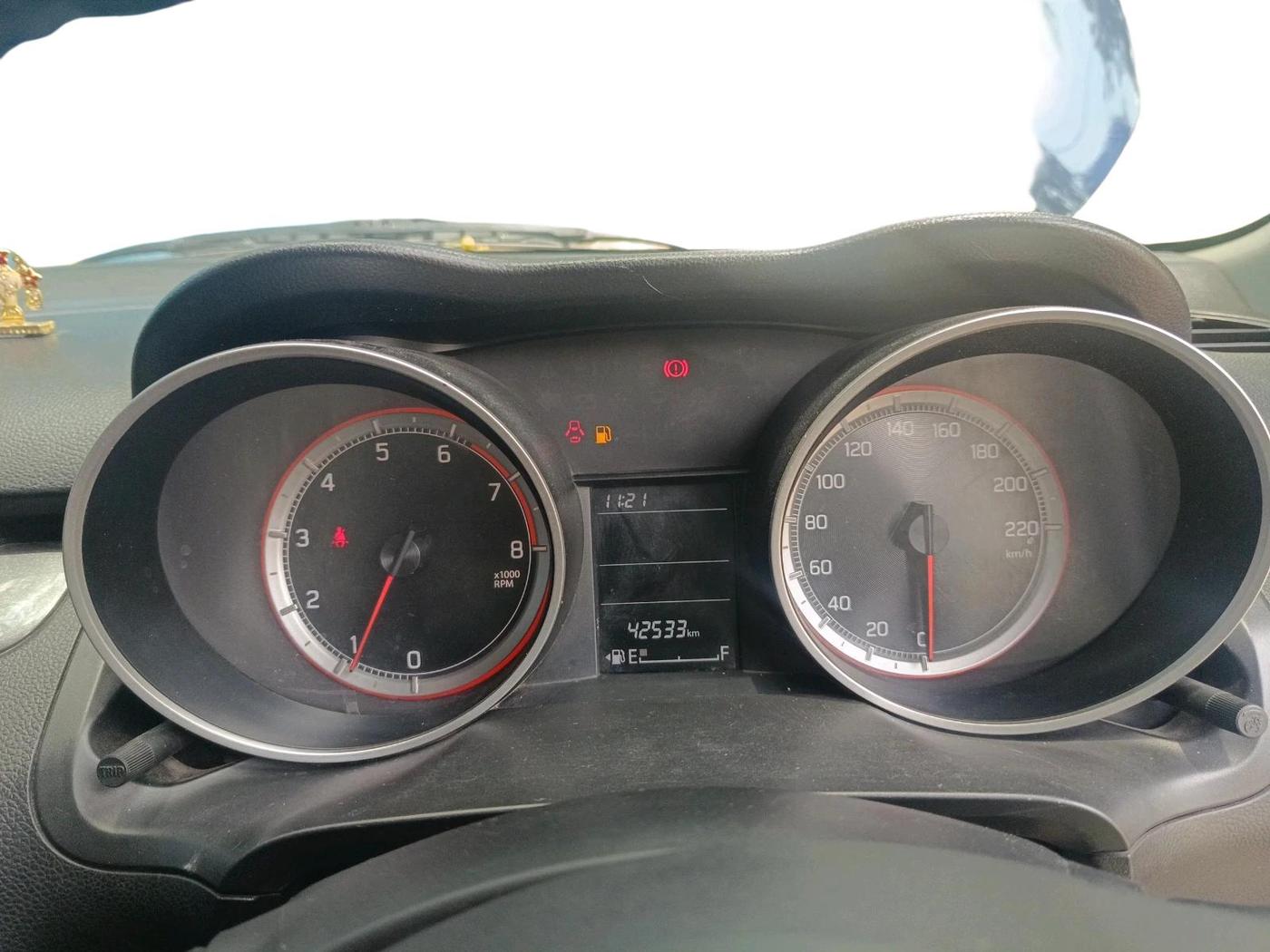 2018 Maruti Swift VXI, Petrol, Manual, 42,533 km, interior