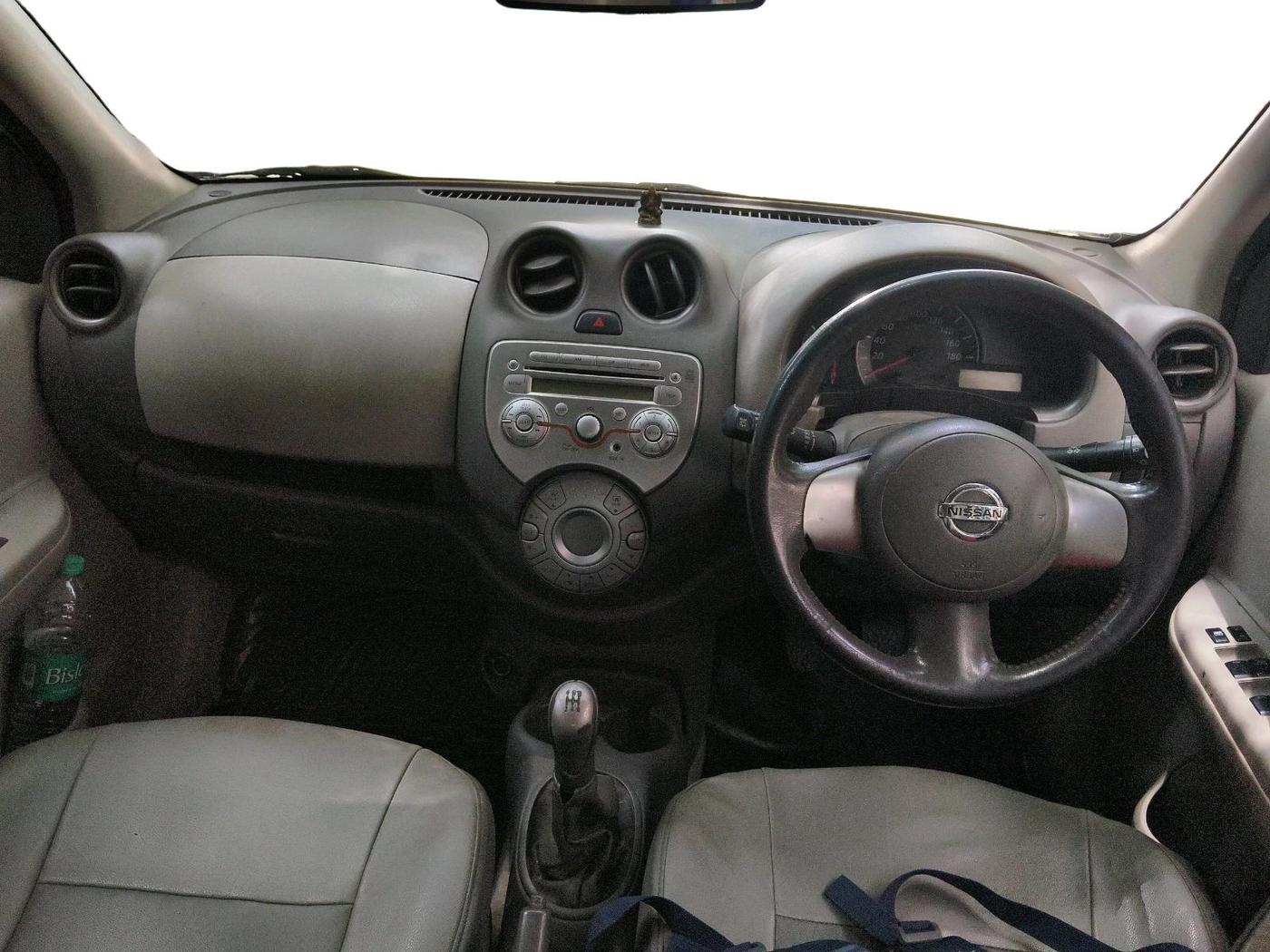 2011 Nissan Micra XV PREMIUM DIESEL, Diesel, Manual, 93,666 km, interior