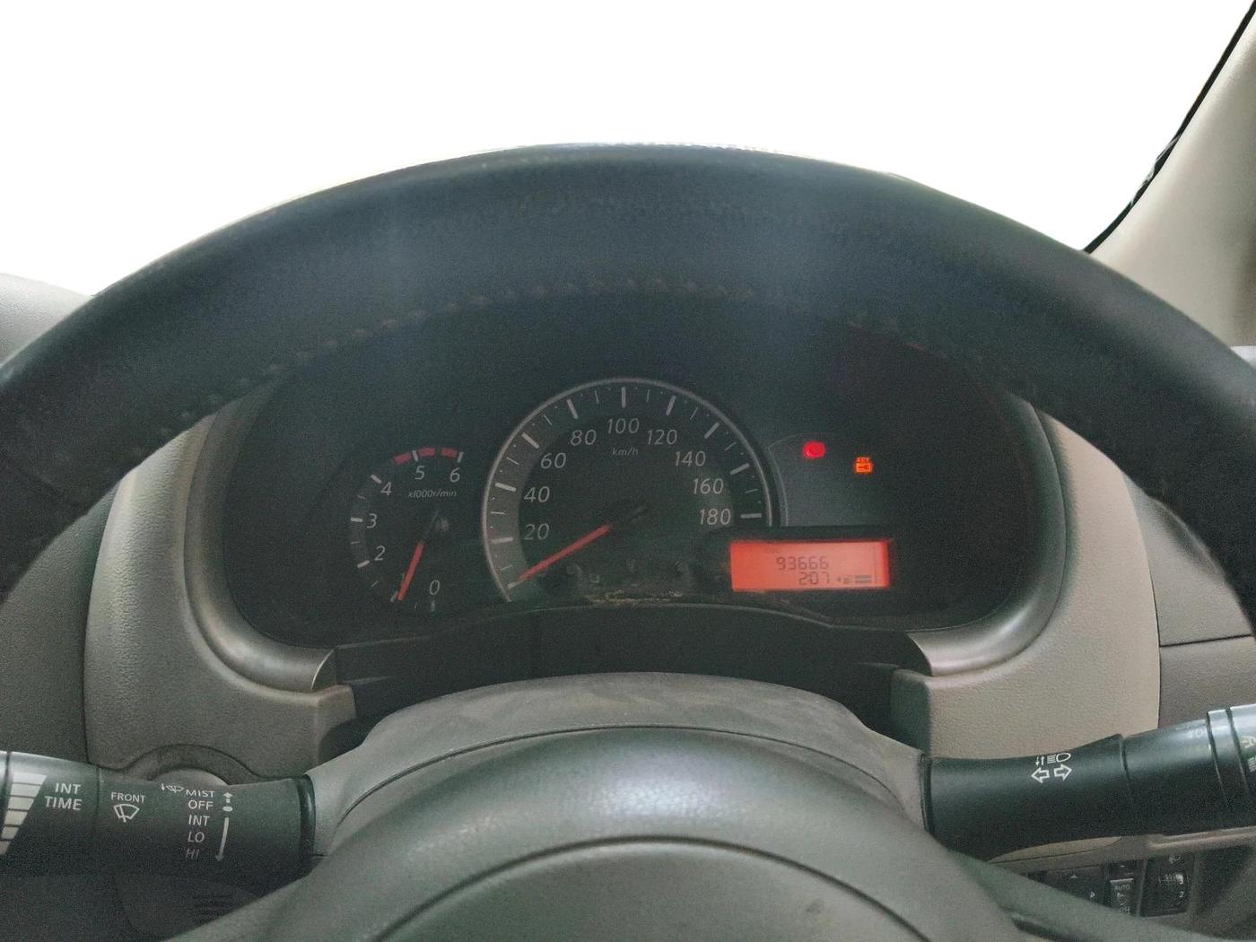 2011 Nissan Micra XV PREMIUM DIESEL, Diesel, Manual, 93,666 km, interior