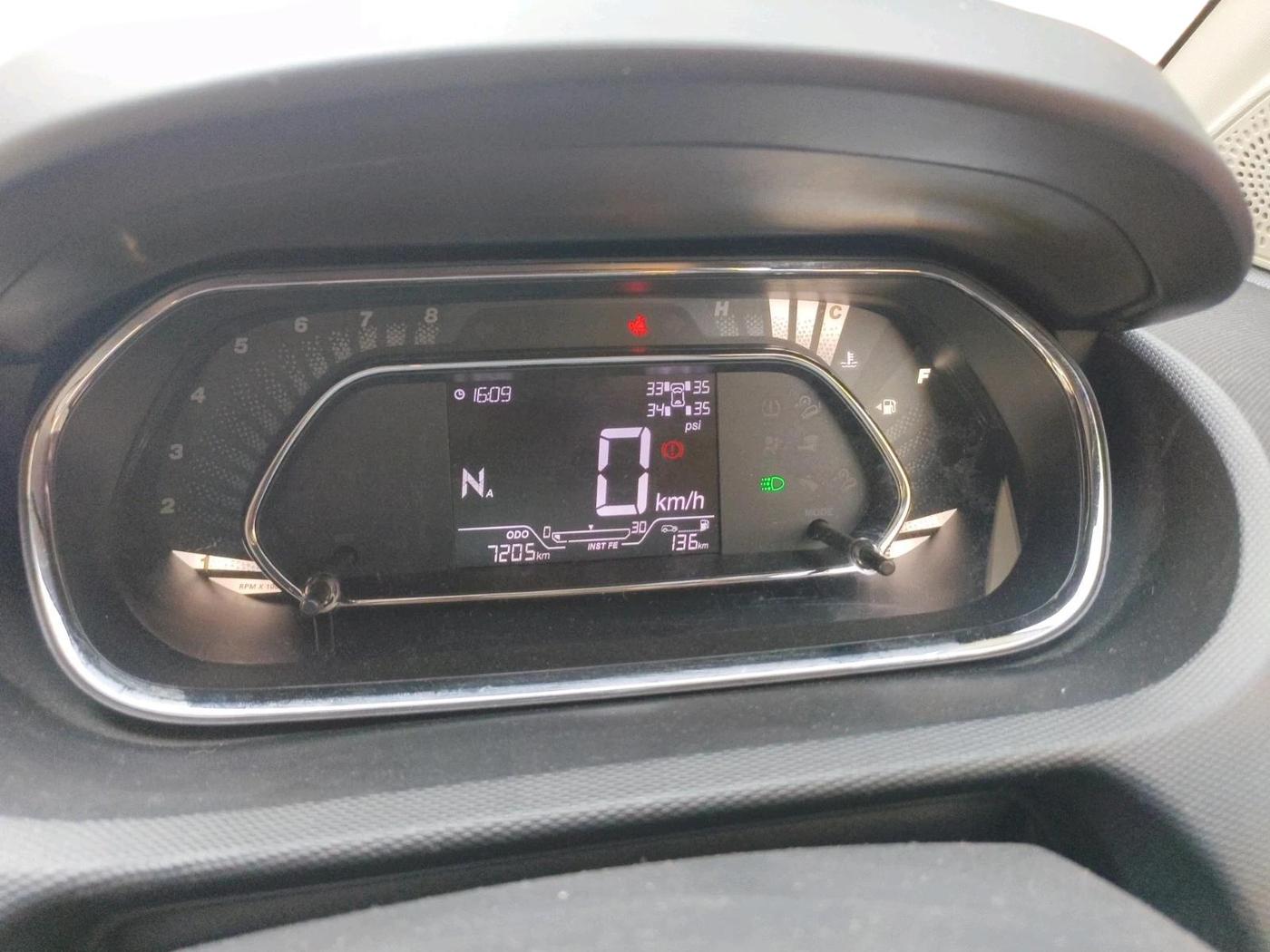 2024 Tata Tiago XZA PLUS PETROL, Petrol, Automatic, 7,205 km, interior