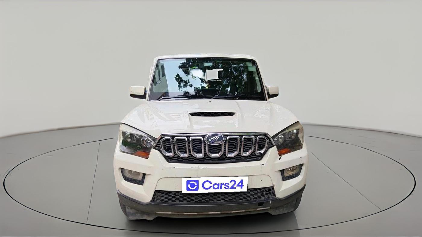 2015 Mahindra Scorpio S4 PLUS, Diesel, Manual, 1,68,438 km, exterior