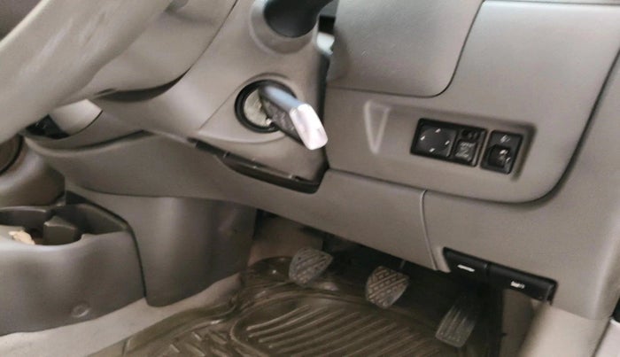 2014 Renault Pulse RXL DIESEL, Diesel, Manual, 1,08,680 km, interior