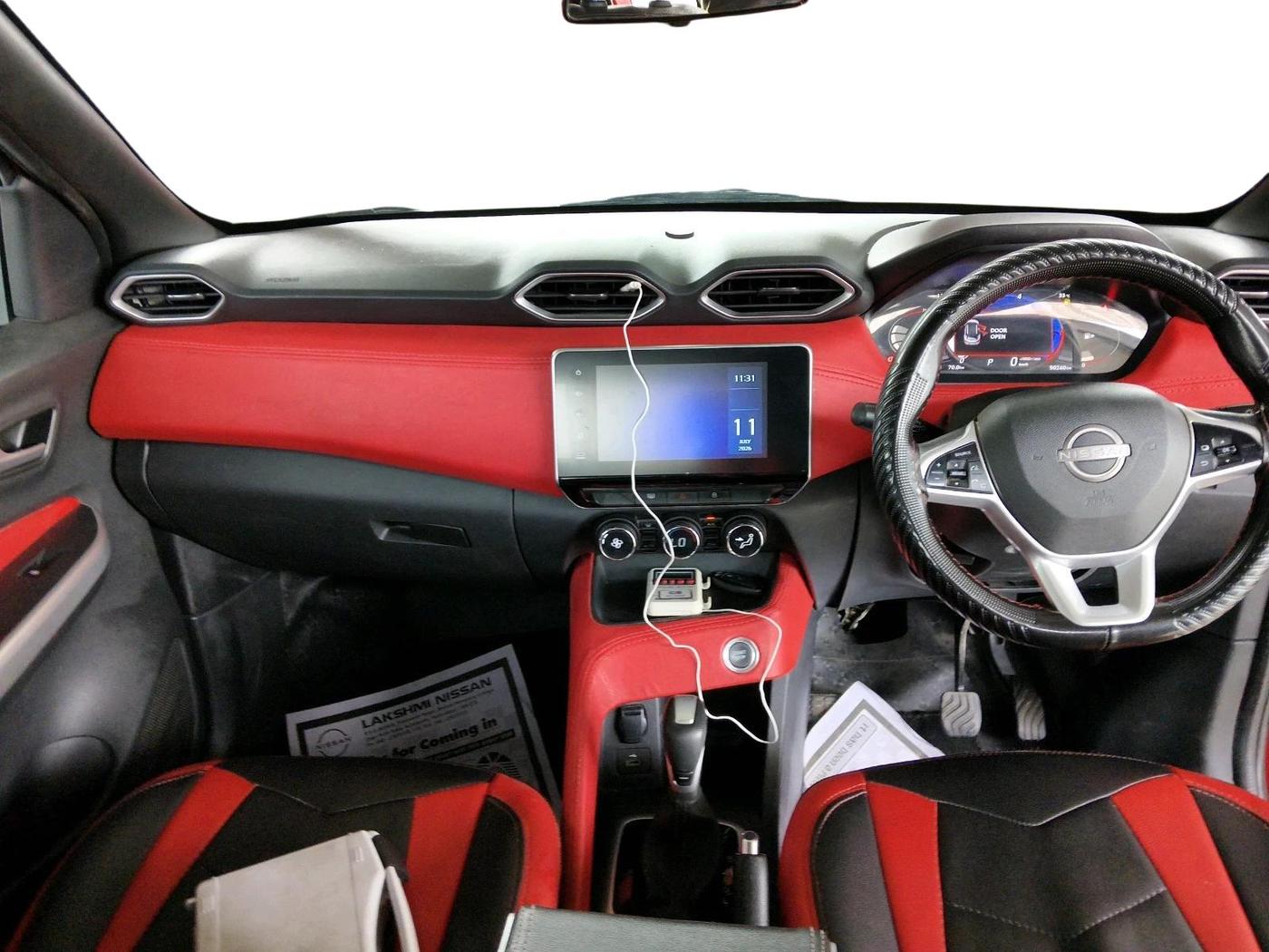 2022 Nissan MAGNITE XV TURBO CVT, Petrol, Automatic, 50,240 km, interior