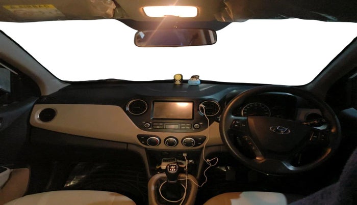 2020 Hyundai Grand i10 SPORTZ 1.2 KAPPA VTVT, Petrol, Manual, 66,761 km, interior