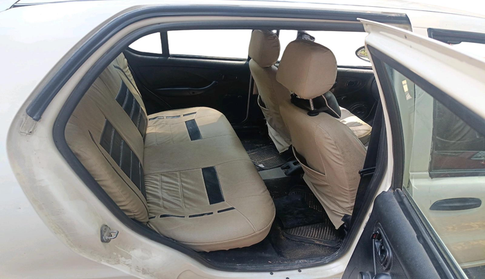 2014 Tata Indica V2 LS DIESEL, Diesel, Manual, 95,065 km, interior