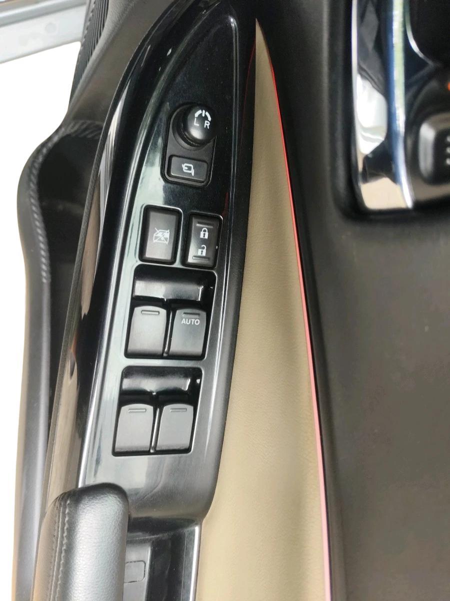 2022 Toyota Glanza V AMT, Petrol, Automatic, 39,433 km, interior