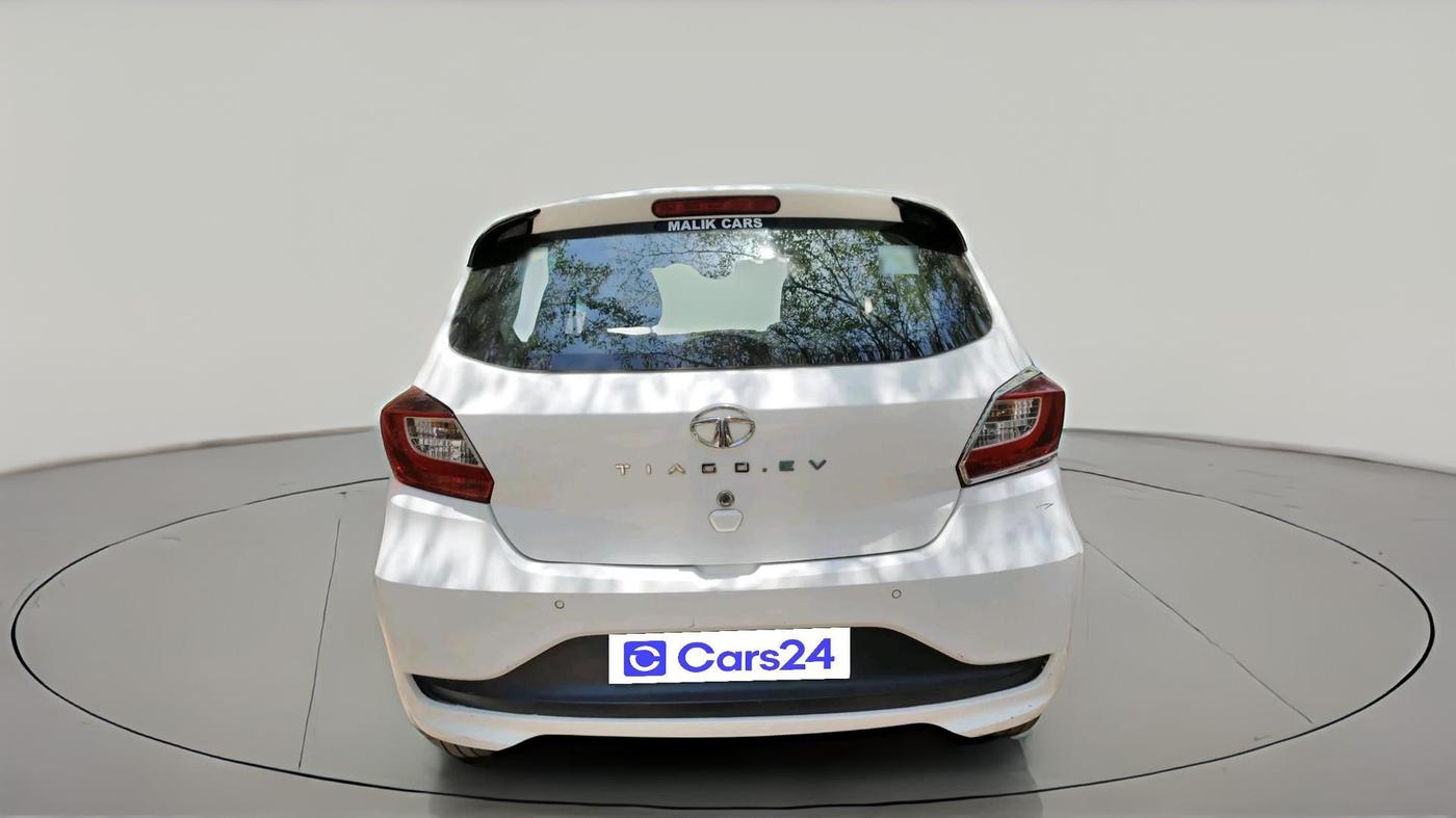 2023 Tata TIAGO EV XT LONG RANGE, Electric, Automatic, 49,852 km, exterior
