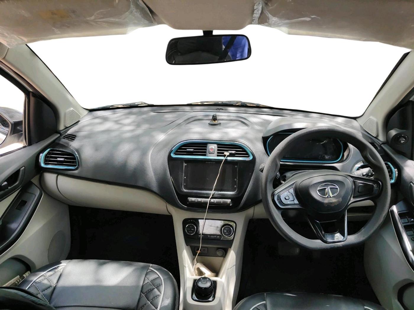 2023 Tata TIAGO EV XT LONG RANGE, Electric, Automatic, 49,852 km, interior