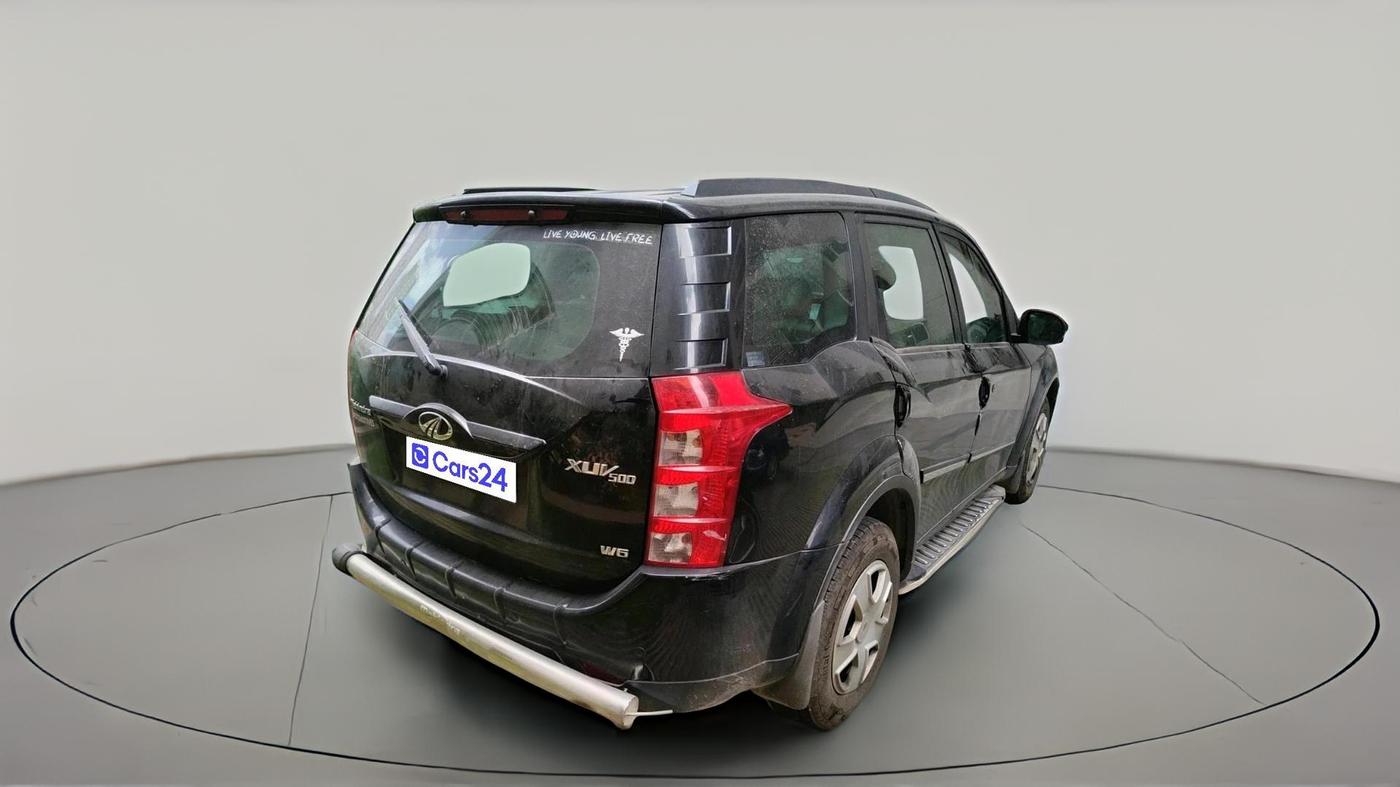 2017 Mahindra XUV500 W6, Diesel, Manual, 1,46,760 km, exterior