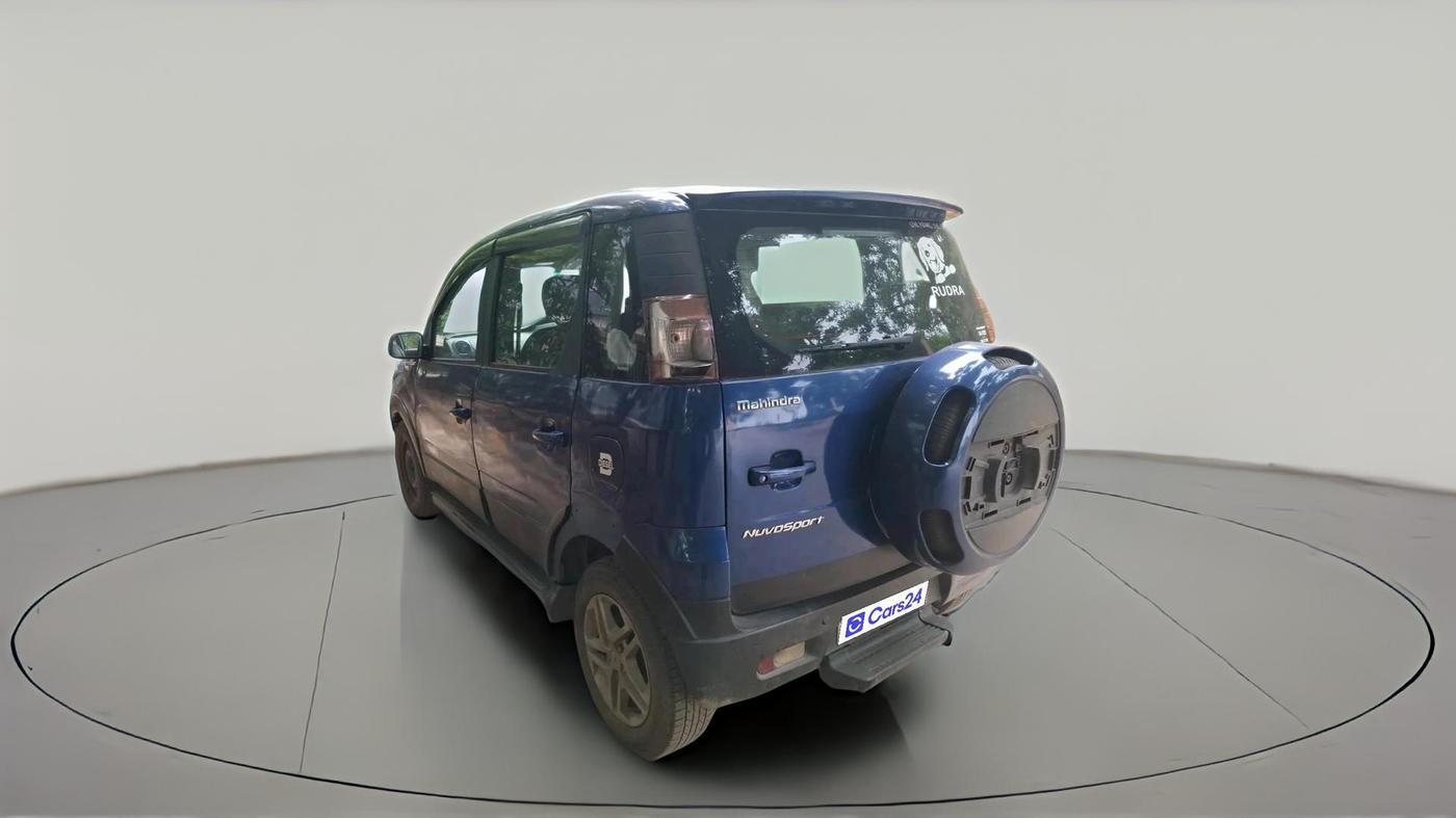 2016 Mahindra NUVOSPORT N8 AMT, Diesel, Automatic, 70,460 km, exterior