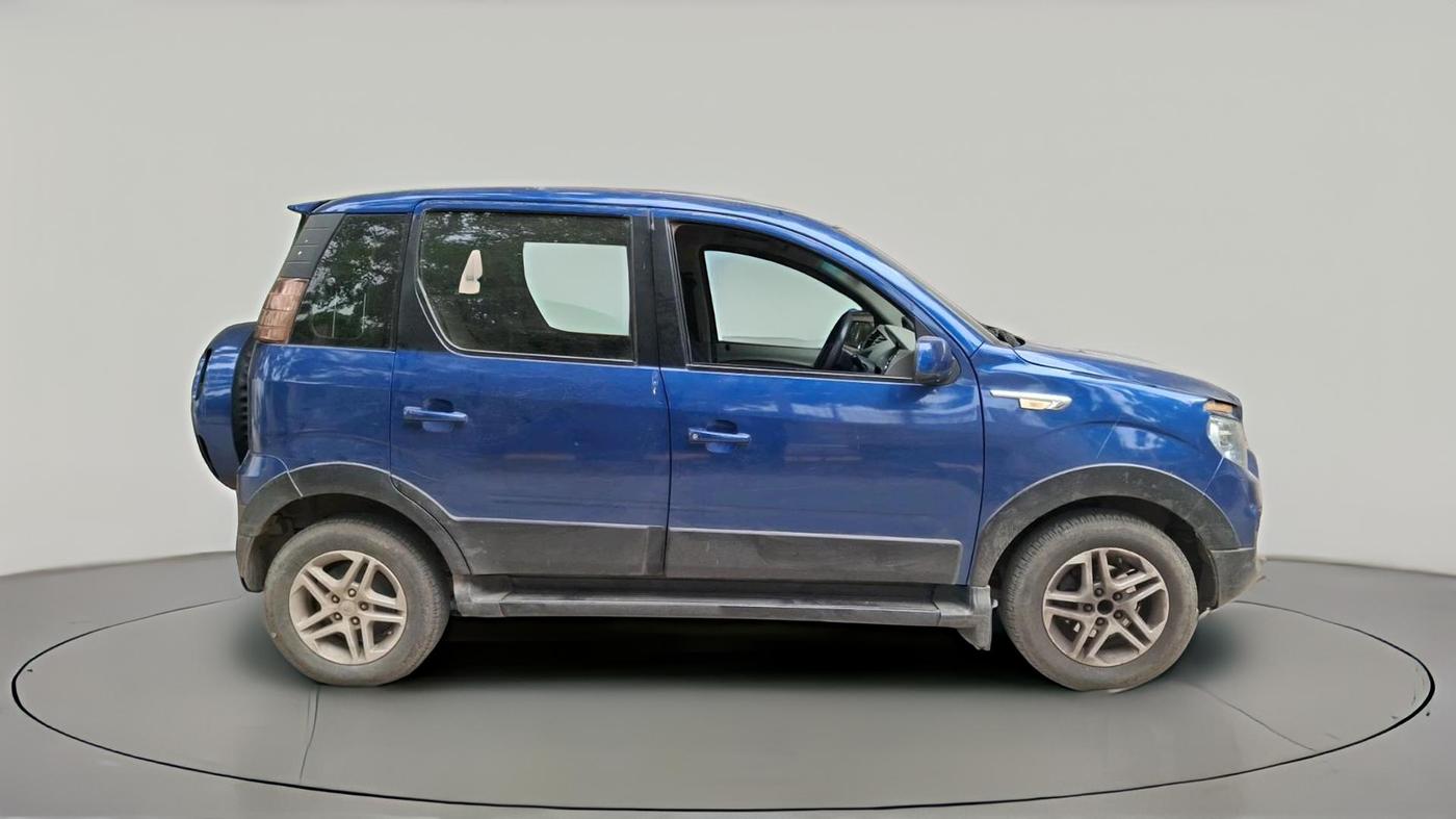 2016 Mahindra NUVOSPORT N8 AMT, Diesel, Automatic, 70,460 km, exterior