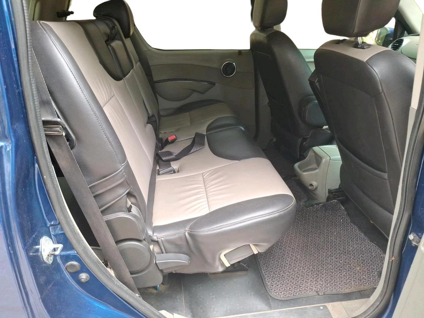 2016 Mahindra NUVOSPORT N8 AMT, Diesel, Automatic, 70,460 km, interior