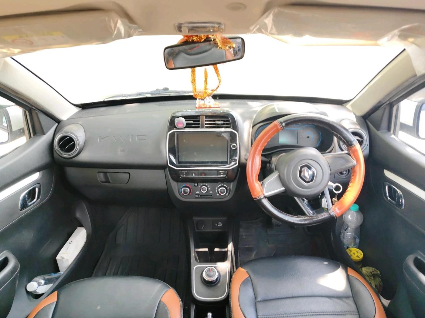 2022 Renault Kwid CLIMBER AMT 1.0, Petrol, Automatic, 27,905 km, interior