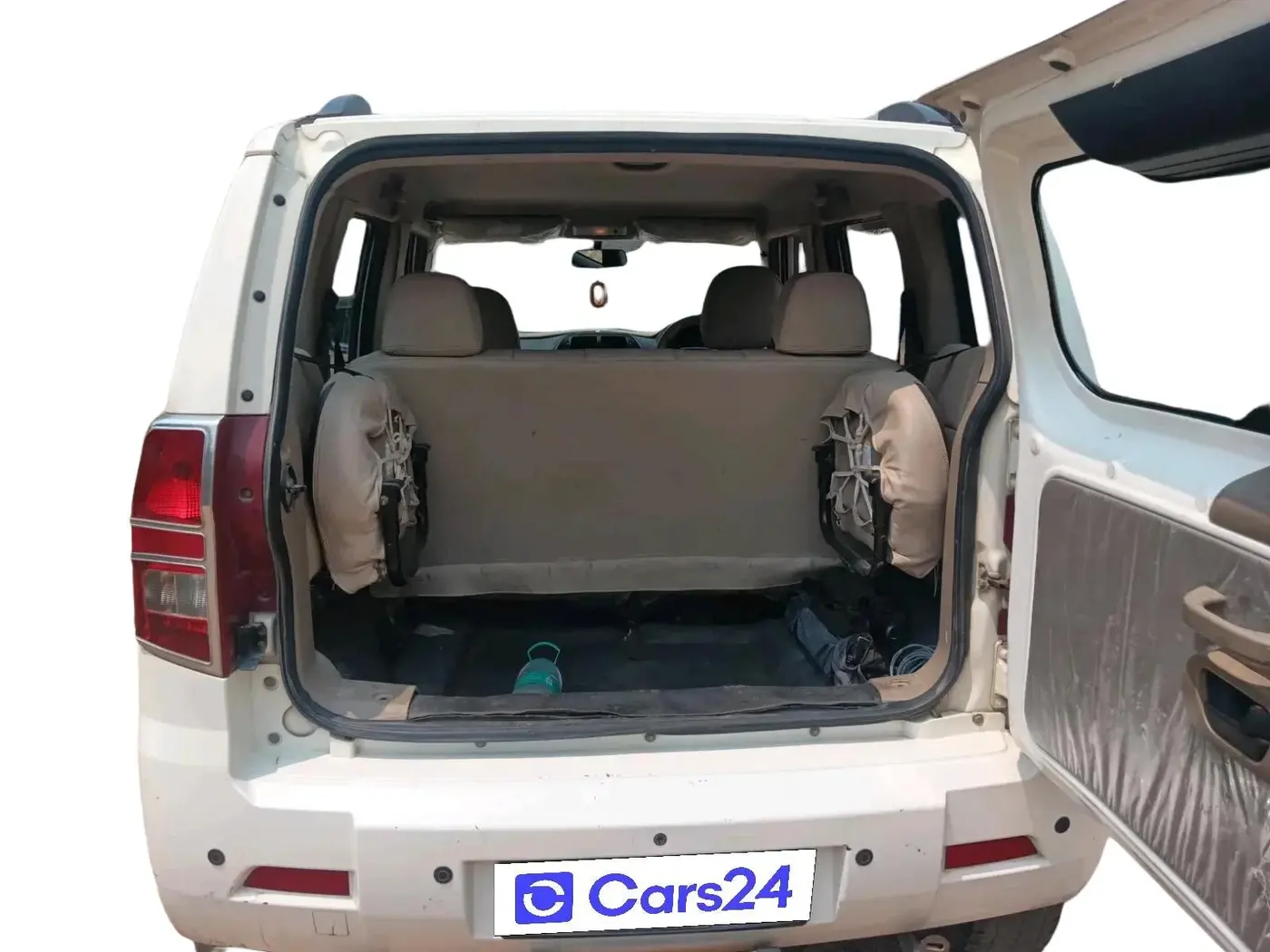 2021 Mahindra BOLERO NEO N 4, Diesel, Manual, 1,34,810 km, exterior