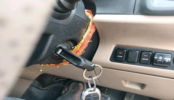 2021 Mahindra BOLERO NEO N 4, Diesel, Manual, 1,34,810 km, interior