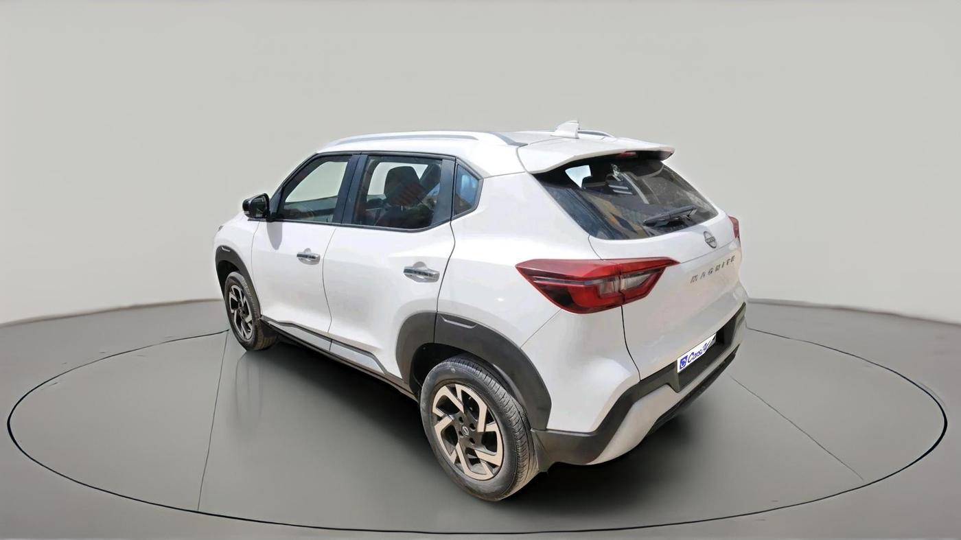 2023 Nissan MAGNITE XV MT, Petrol, Manual, 47,121 km, exterior