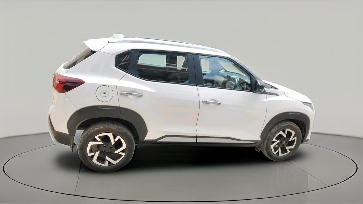 2023 Nissan MAGNITE XV MT, Petrol, Manual, 47,121 km, exterior