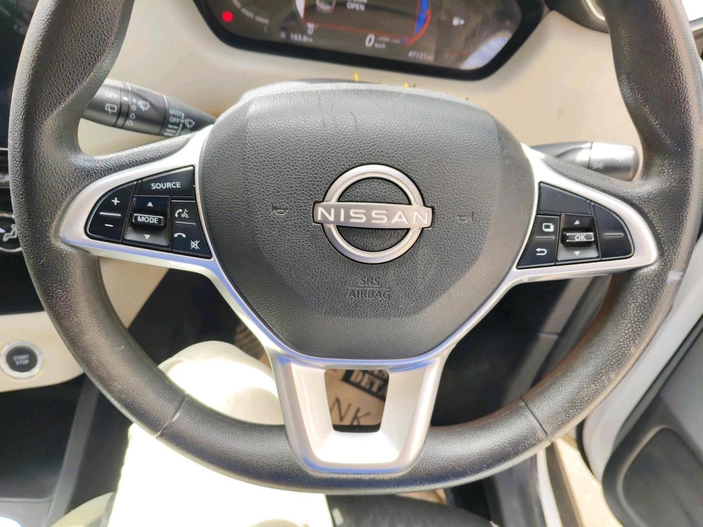 2023 Nissan MAGNITE XV MT, Petrol, Manual, 47,121 km, interior