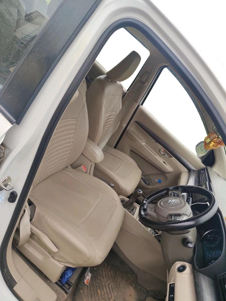 2023 Maruti Ertiga ZXi (O), Petrol, Manual, 29,444 km, interior