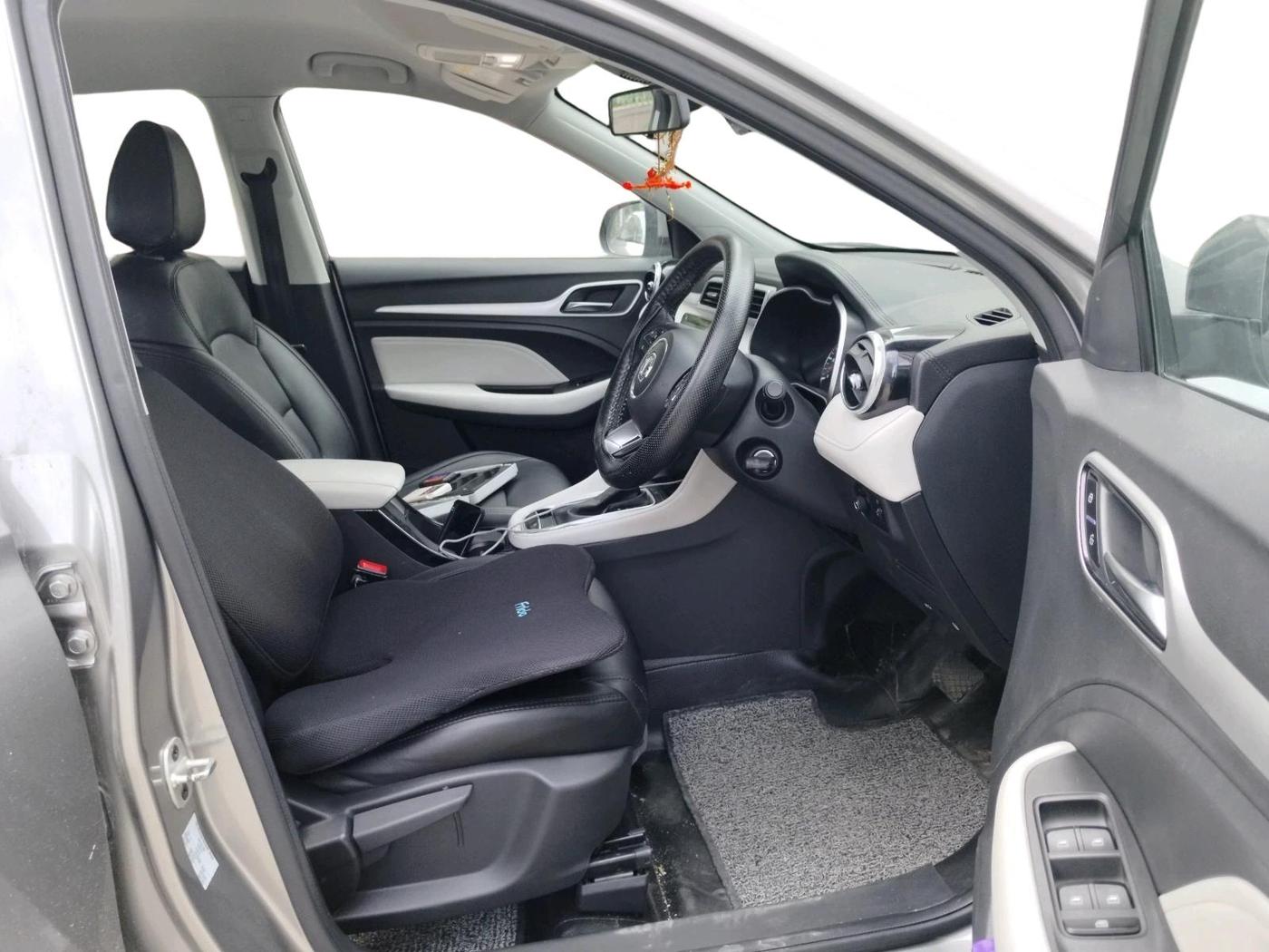 2022 MG ASTOR SUPER 1.5 CVT, Petrol, Automatic, 45,105 km, interior