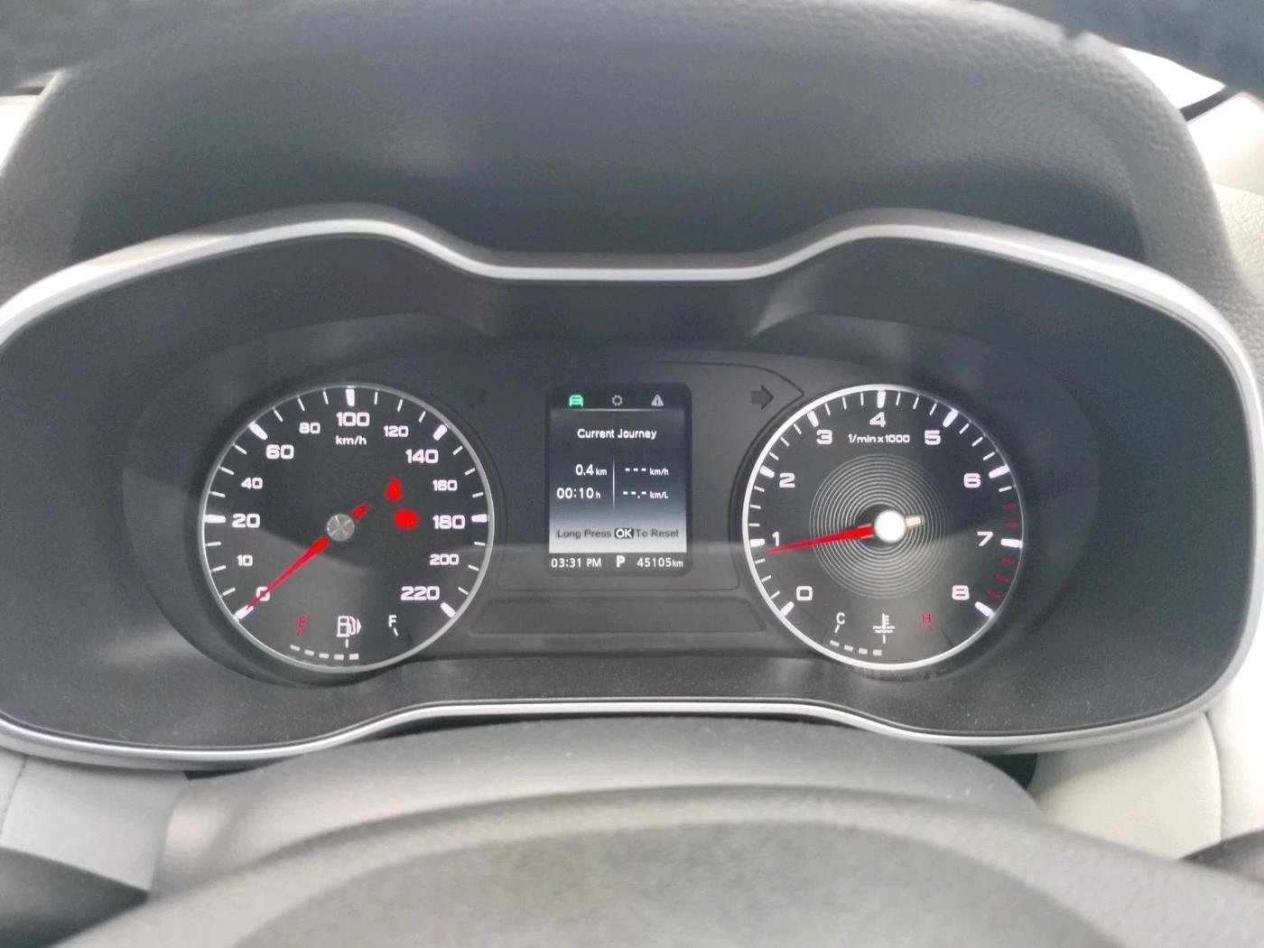 2022 MG ASTOR SUPER 1.5 CVT, Petrol, Automatic, 45,105 km, interior