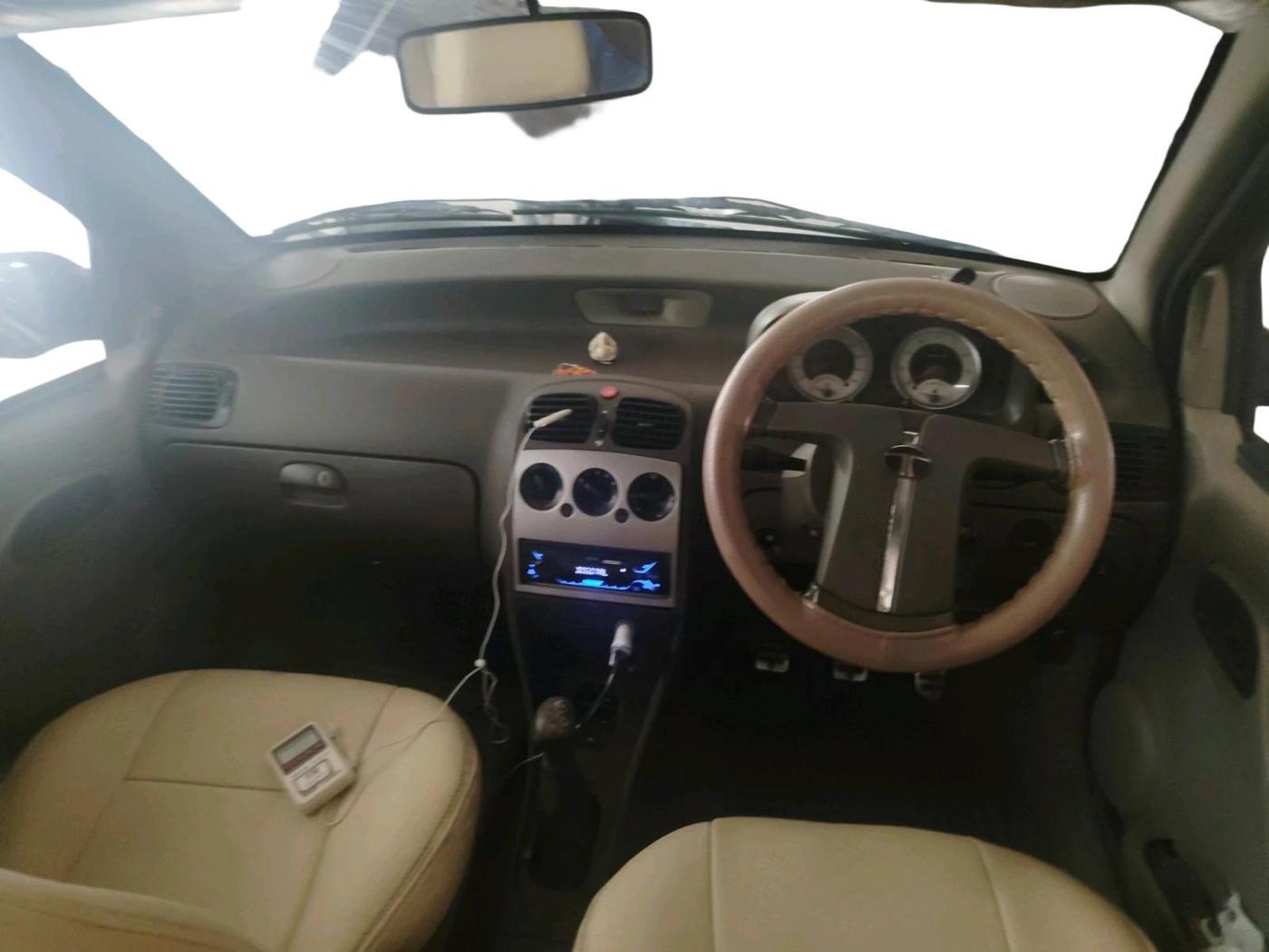 2010 Tata Indigo ECS GLX, Petrol, Manual, 44,640 km, interior