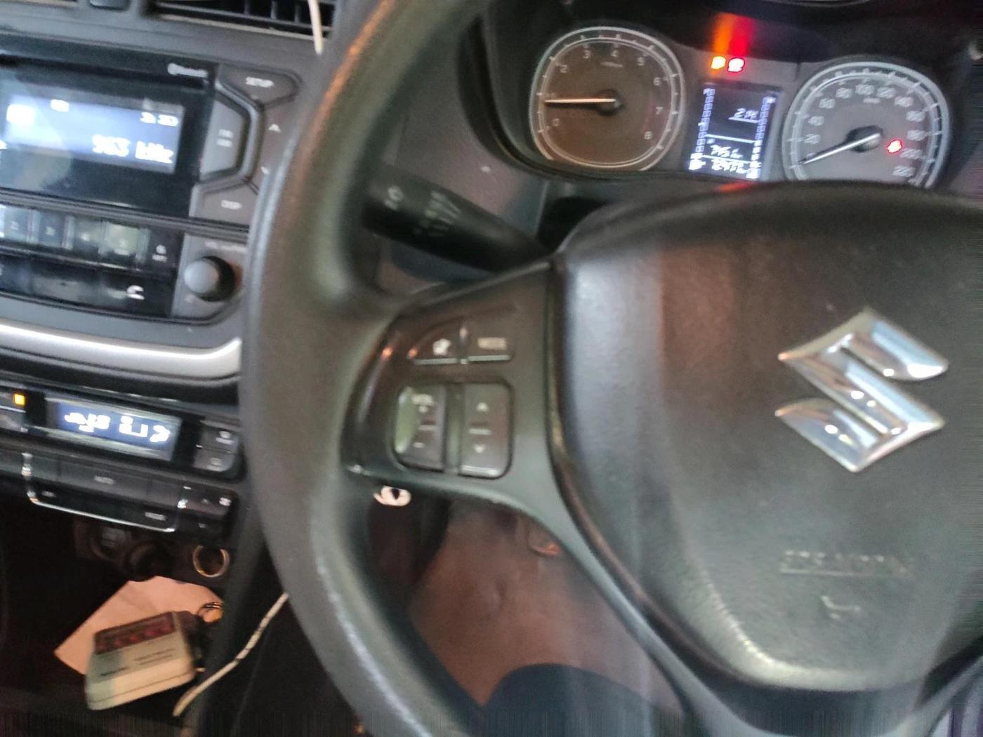 2021 Maruti Vitara Brezza VXI, Petrol, Manual, 72,477 km, interior