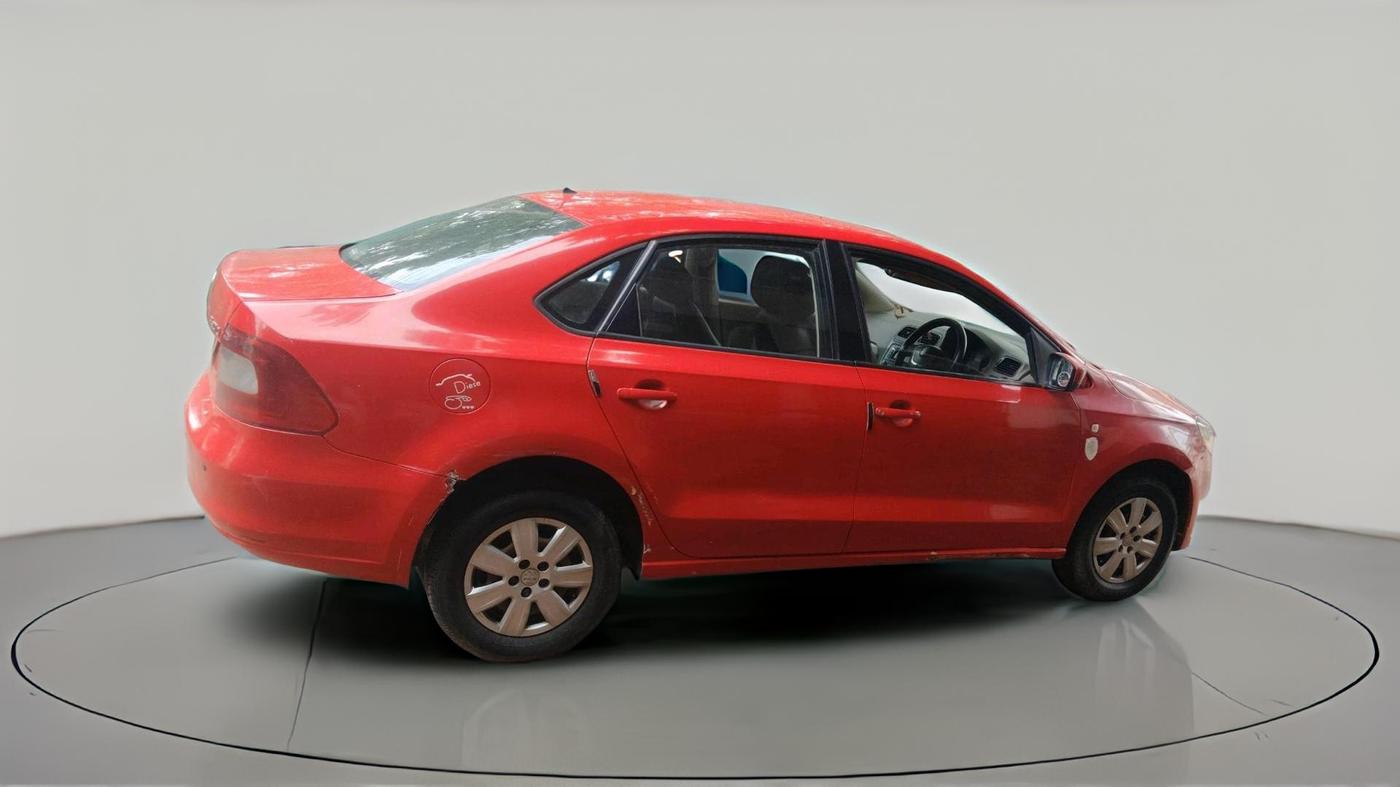 2011 Skoda Rapid ELEGANCE 1.6 TDI CR MT, Diesel, Manual, 81,912 km, exterior