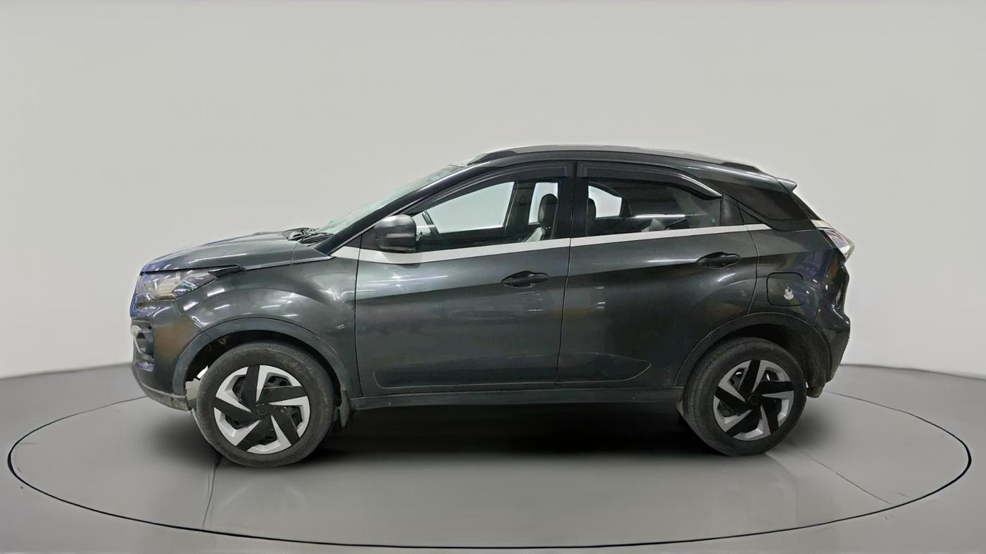 2022 Tata NEXON XM DIESEL, Diesel, Manual, 72,139 km, exterior