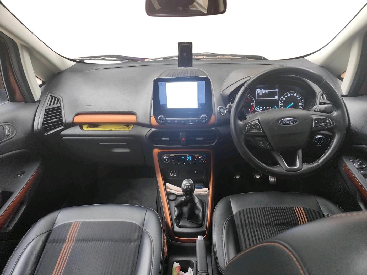 2019 Ford Ecosport TITANIUM 1.5L SPORTS(SUNROOF) DIESEL, Diesel, Manual, 58,965 km, interior