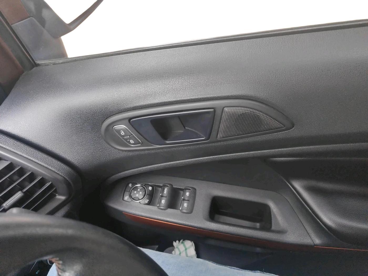 2019 Ford Ecosport TITANIUM 1.5L SPORTS(SUNROOF) DIESEL, Diesel, Manual, 58,965 km, interior