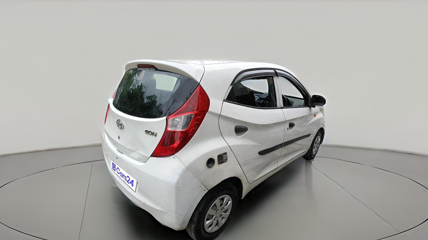 2016 Hyundai Eon ERA + LPG, Petrol, Manual, 1,06,668 km, exterior