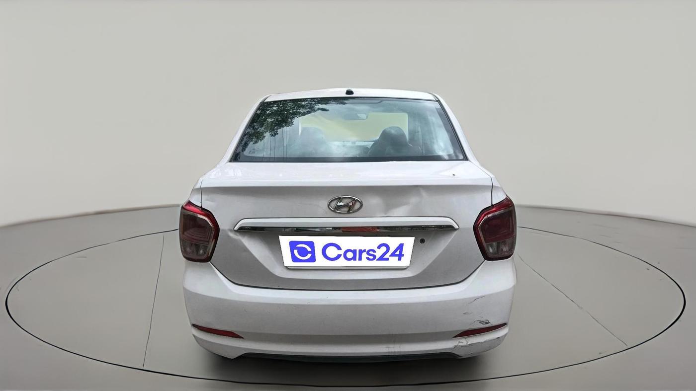 2017 Hyundai Xcent CRDI + ABS, Diesel, Manual, 1,23,869 km, exterior
