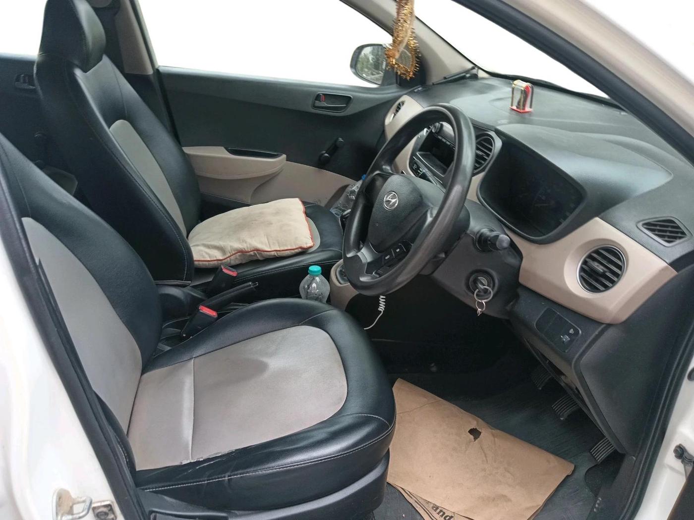 2017 Hyundai Xcent CRDI + ABS, Diesel, Manual, 1,23,869 km, interior