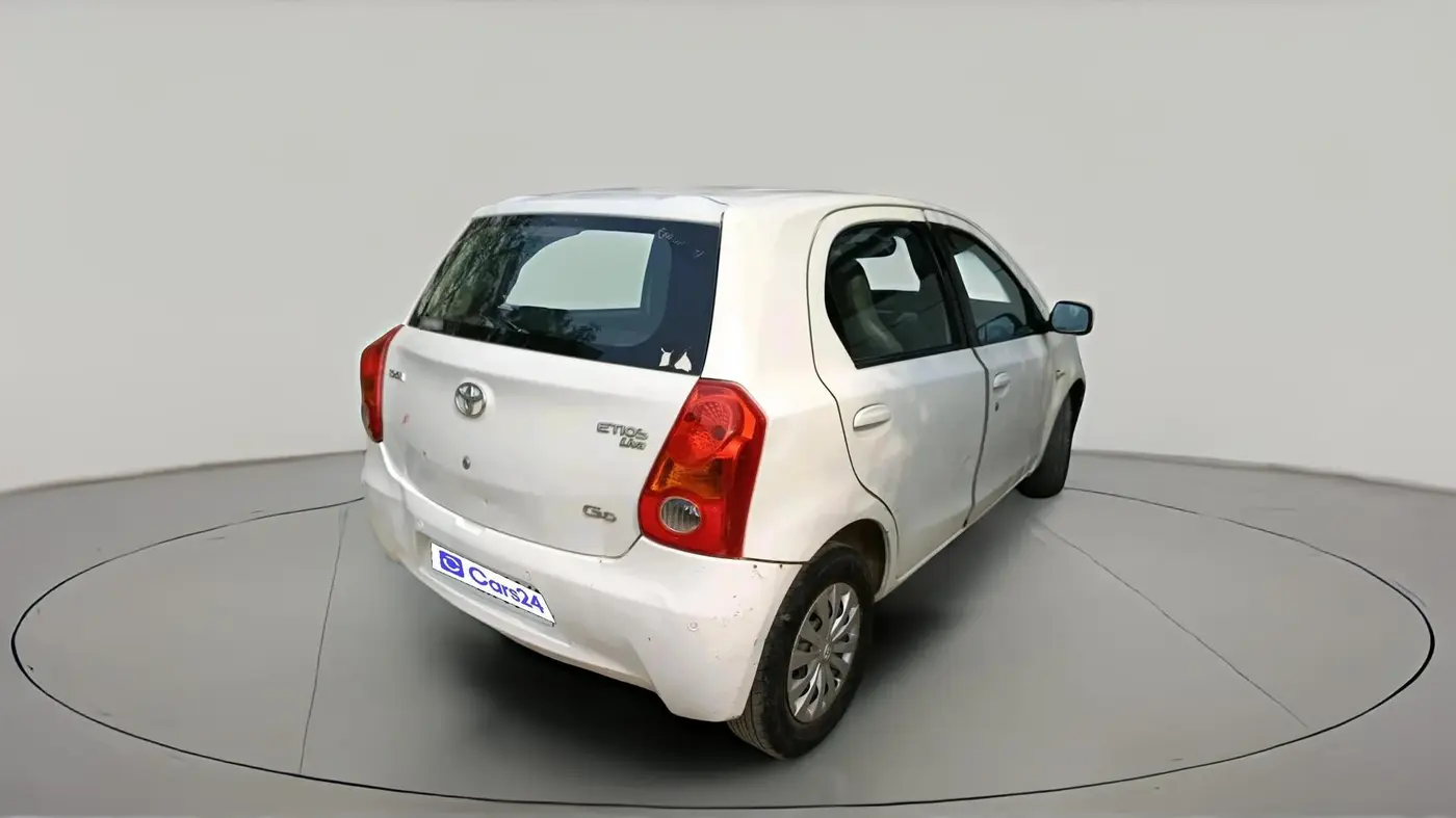 2011 Toyota Etios Liva GD, Diesel, Manual, 1,32,998 km, exterior