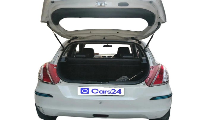 2014 Maruti Swift VDI, Diesel, Manual, 1,58,570 km, exterior