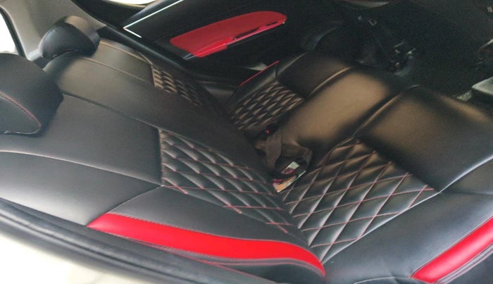 2014 Maruti Swift VDI, Diesel, Manual, 1,58,570 km, interior