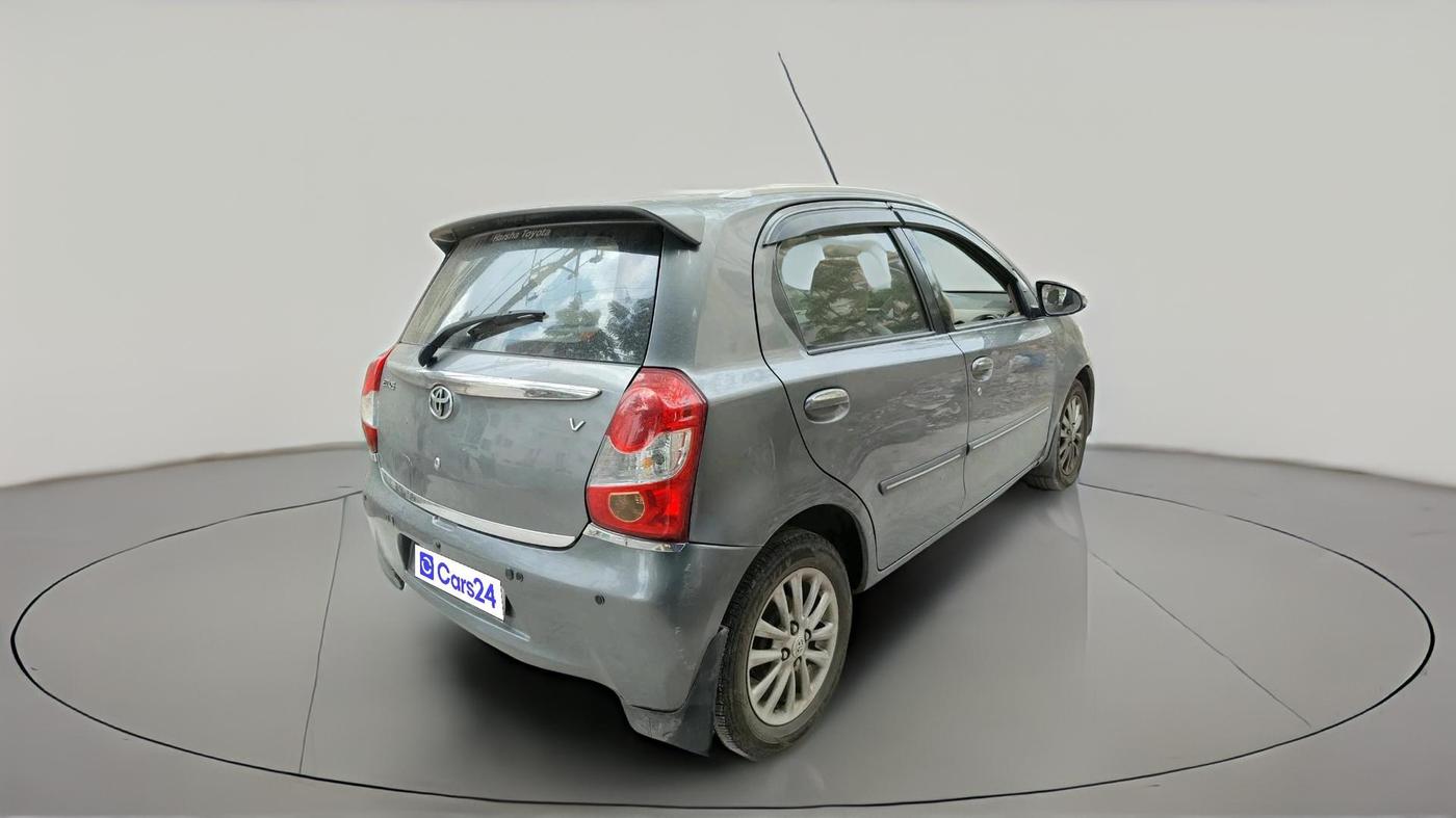 2013 Toyota Etios Liva V, Petrol, Manual, 82,283 km, exterior
